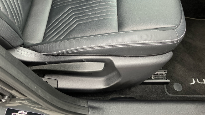 Nissan Juke 1.6 Hybrid Tekna 5dr Auto Hybrid Hatchback